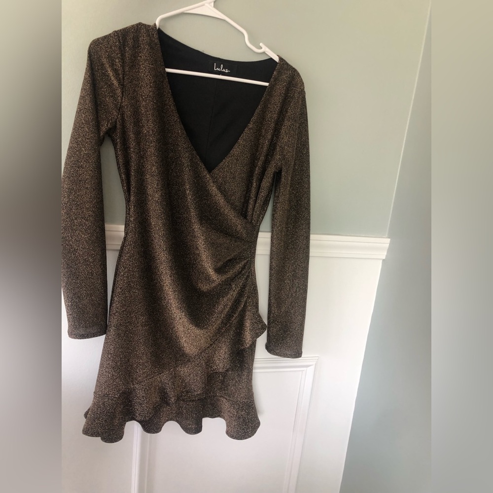 sparkly gold and black dress